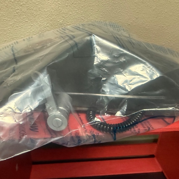 Black Phone 2 Rotary Phone Popcorn Tin Bucket AMC Exclusive NEW - Picture 7 of 9